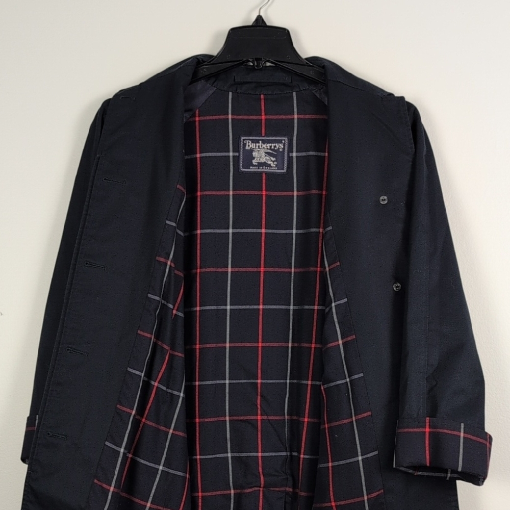 Vintage Burberrys London Belted Trench Coat with White And Red Accents - Picture 9 of 11